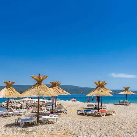 Casa With Pool In Krk Near Beach Tatil Evi Krk Town