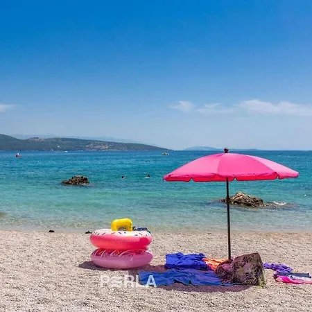 Casa With Pool In Krk Near Beach *